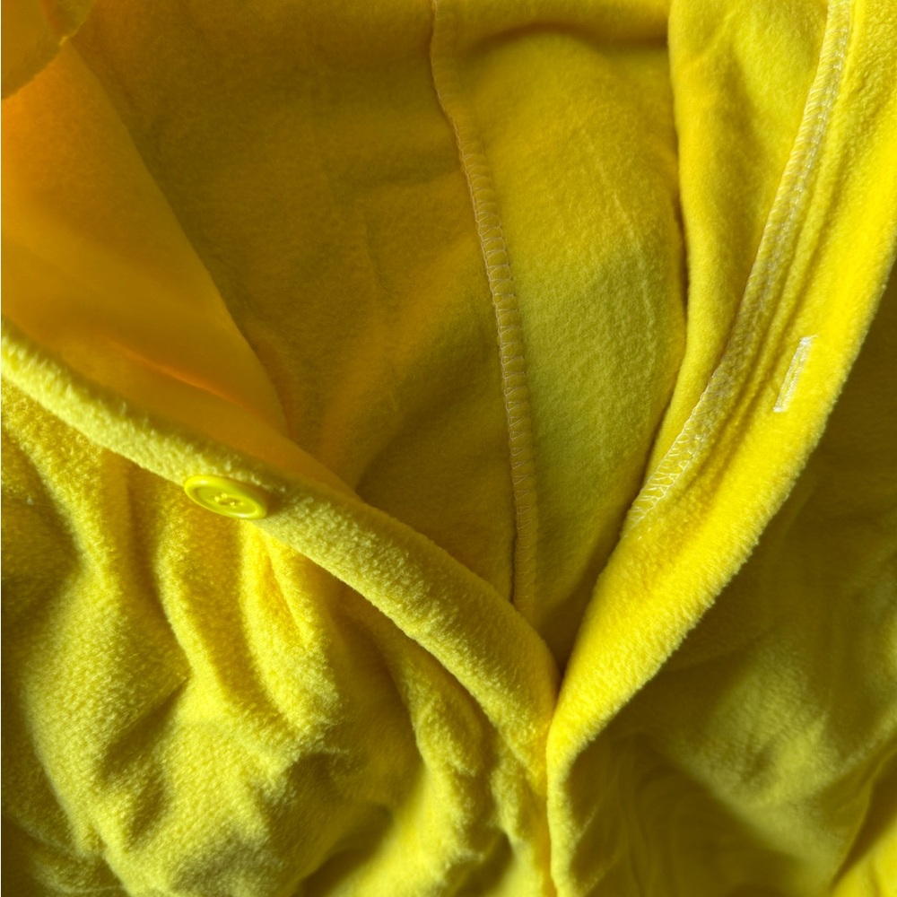New Yellow Pikachu Plush Pajamas PJ’s Warm and Comfortable Pokemon Size Medium - Picture 5 of 8